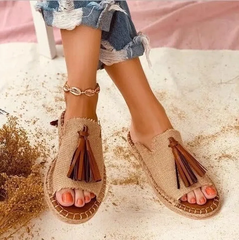 Women Flat Flip Flops Tassel Lace Up Casual Sandals Round Toe Plus Size Straw Sandals Lightweight Comfortable Beach Slippers